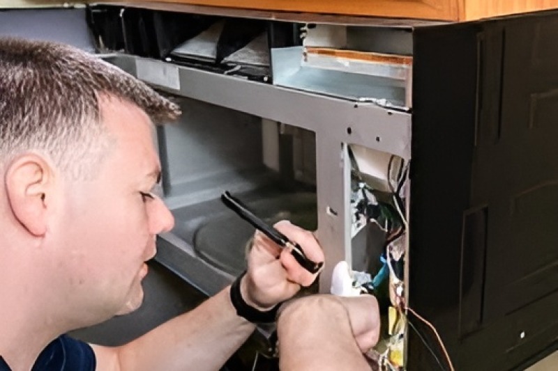 Buld-in Microwave Repair in Glendale